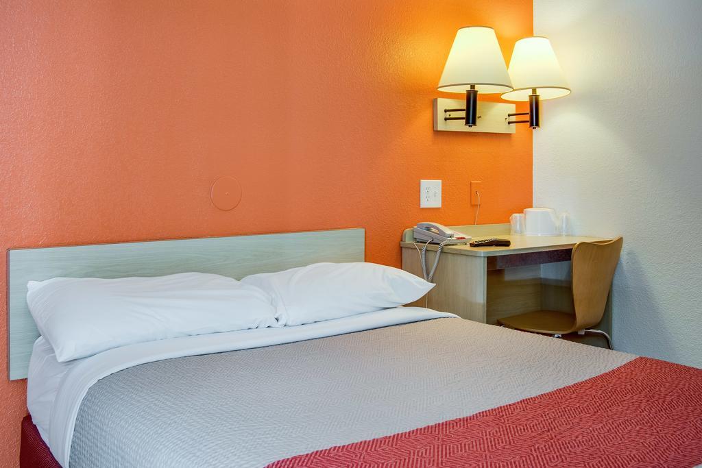 Motel 6-Kelso, Wa - Mt. St. Helens Extérieur photo