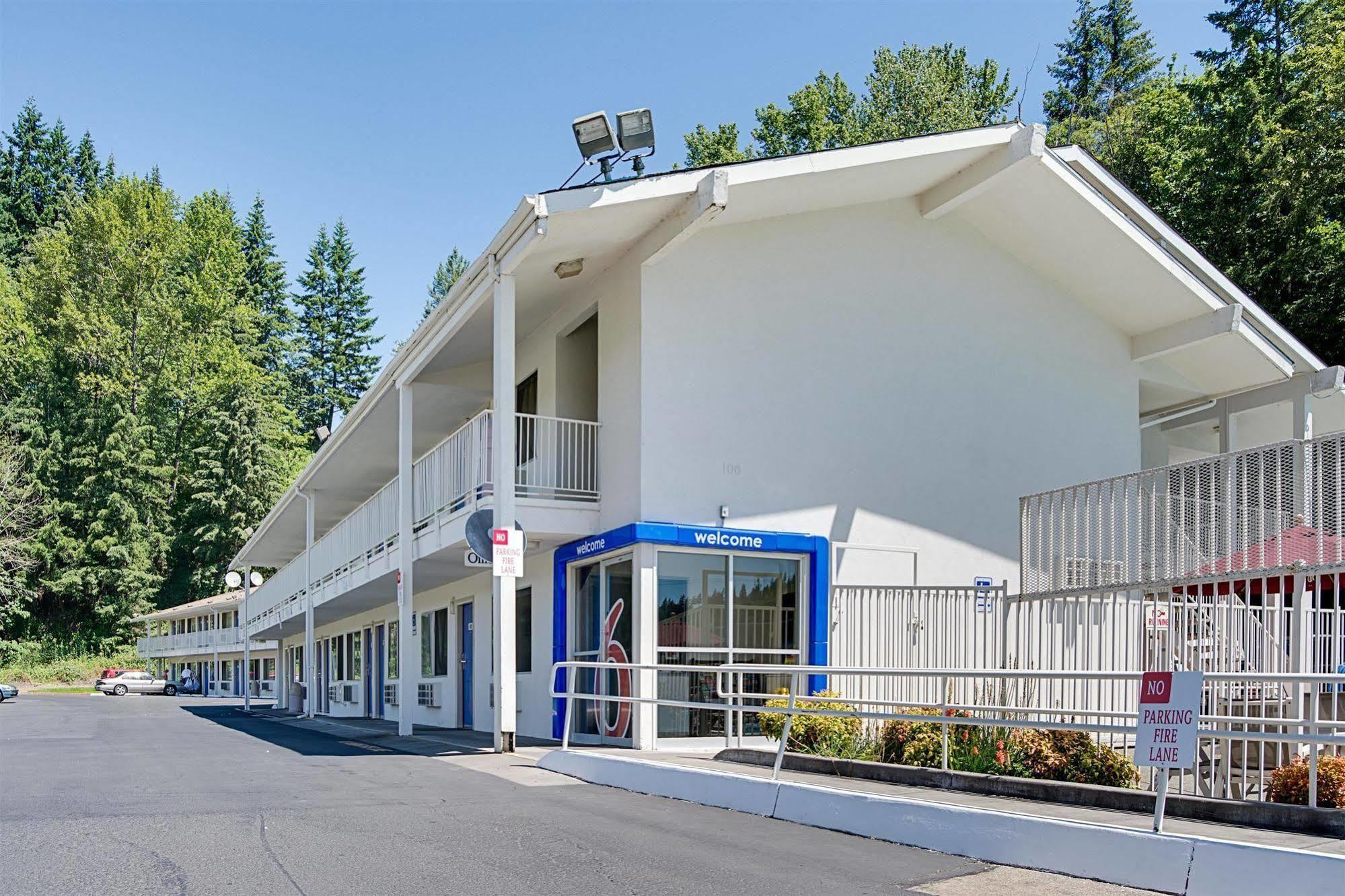 Motel 6-Kelso, Wa - Mt. St. Helens Extérieur photo