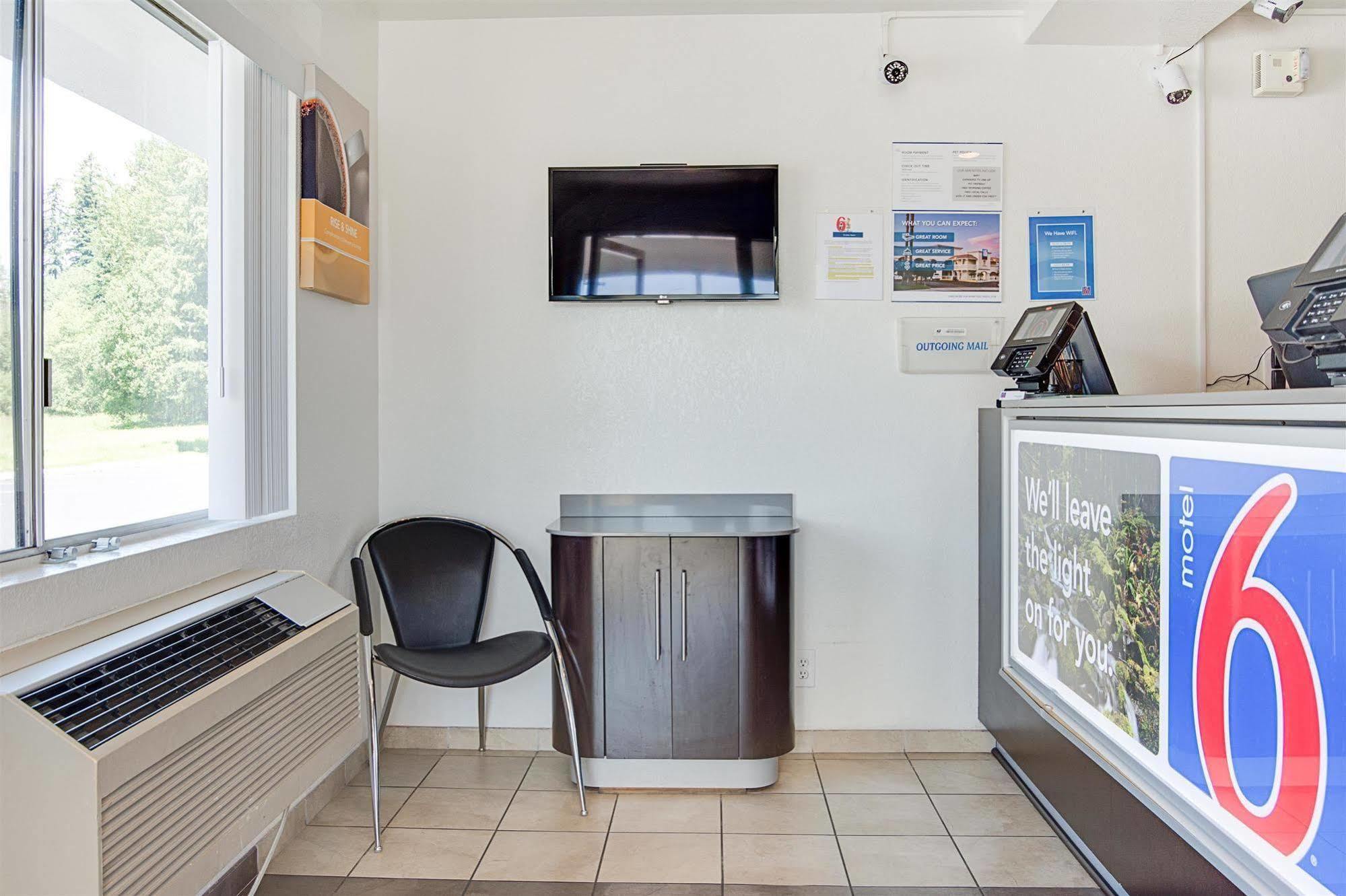 Motel 6-Kelso, Wa - Mt. St. Helens Extérieur photo
