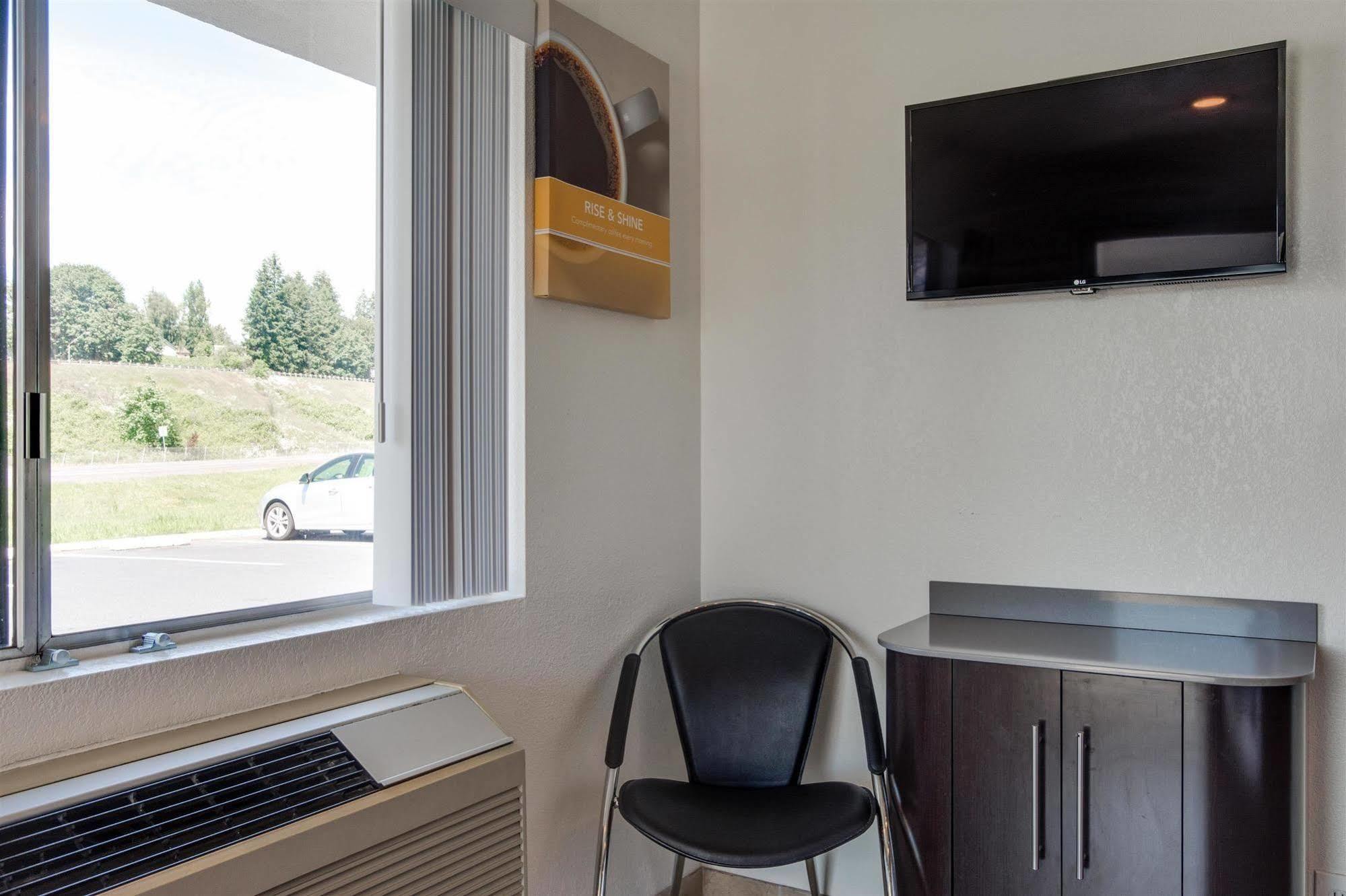 Motel 6-Kelso, Wa - Mt. St. Helens Extérieur photo