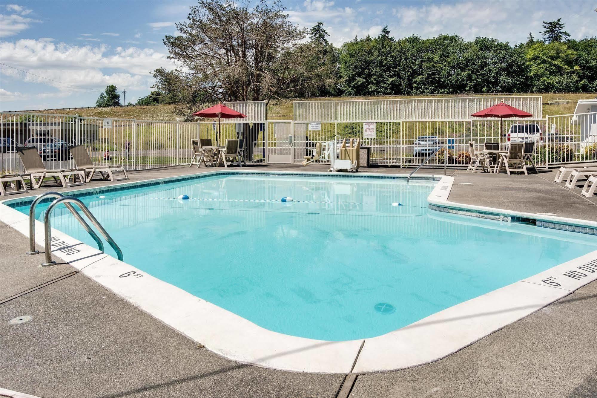 Motel 6-Kelso, Wa - Mt. St. Helens Extérieur photo